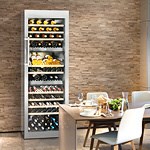 Weintemperierschränke der Vinothek-Reihe eignen sich besonders für die Vorratshaltung verschiedener Weine in der jeweils idealen Genusstemperatur.